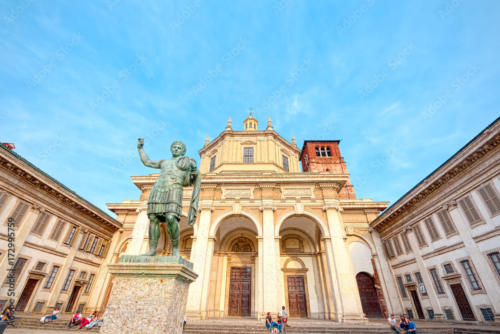 Piazza of the Basilica of San Lorenzo Maggiore, Milan
