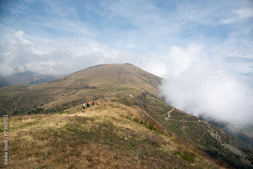 Wanderer auf dem Höhenzug zwischen Monte Grona und San Amate in ca. 1600m Höhe photo