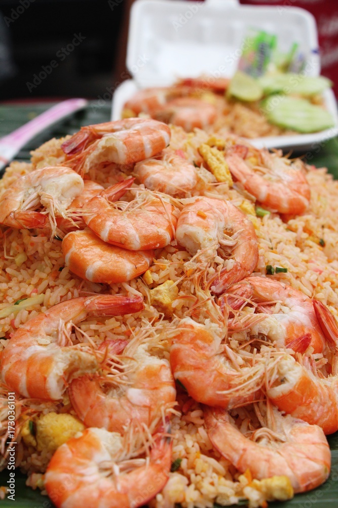 Shrimp fried rice with vegetables is delicious Shrimp fried rice with vegetables is delicious