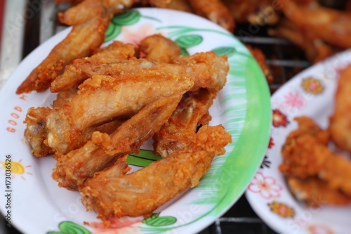 Fried chicken is delicious in the market
