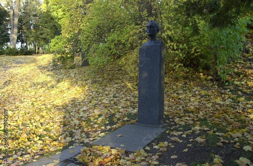Photography Memorial Cementary grób Muncha