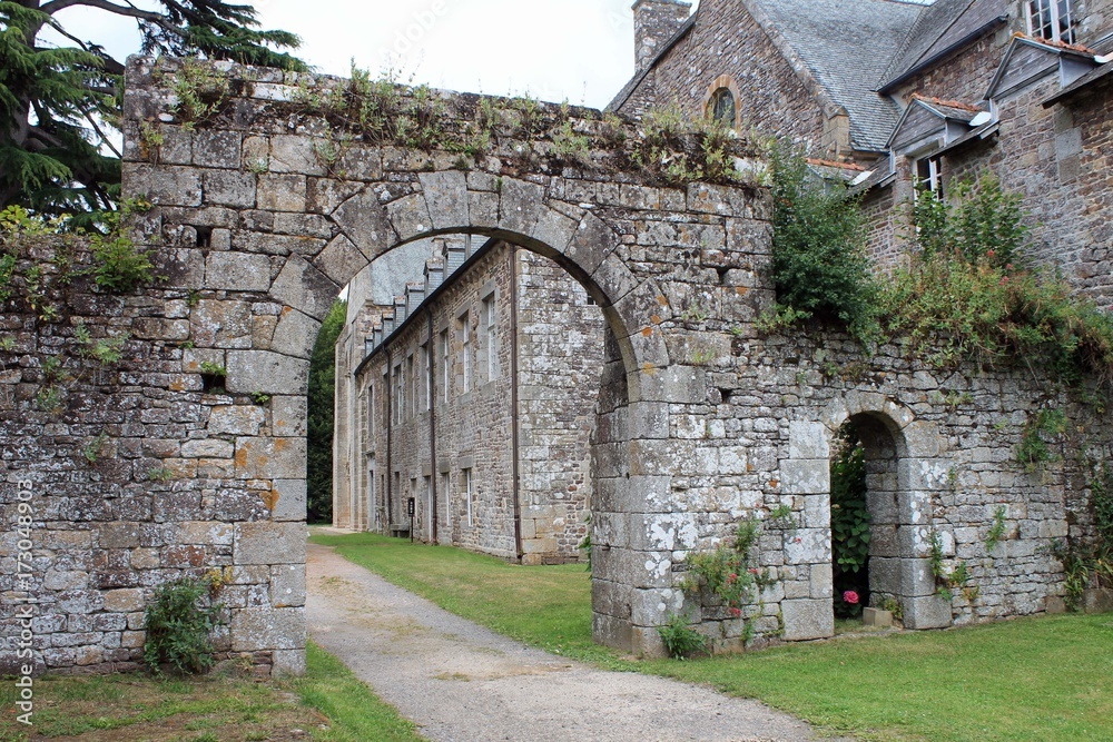 Normandie, Abbaye de Lucerne