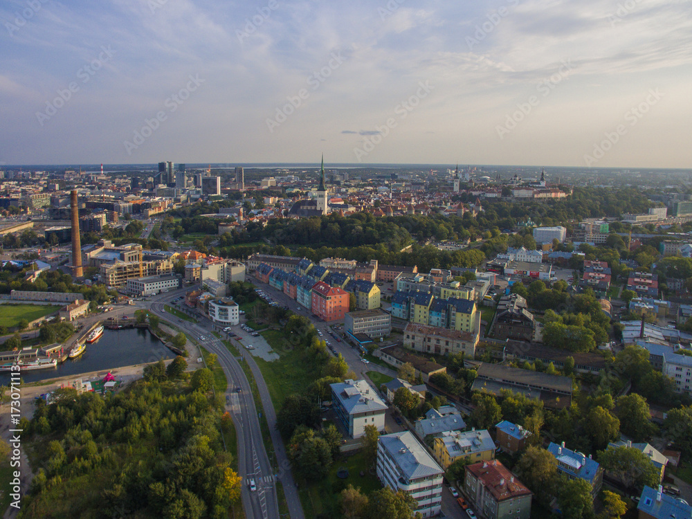 Obraz premium Aerial view panorama city Tallinn, Estonia.