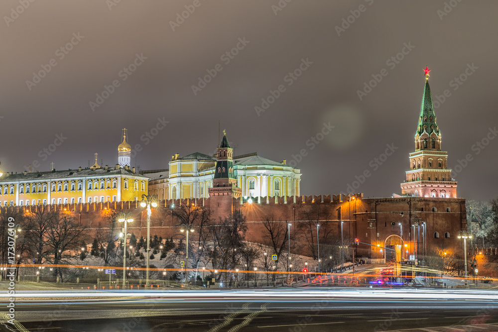 Obraz premium View of Moscow Kremlin in winter night. Russia