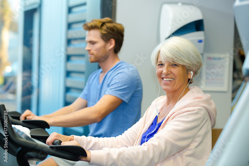 senior woman on the exercise machine