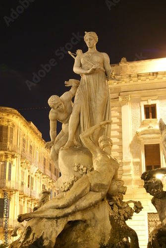 Piazza Archimede Siracusa photo