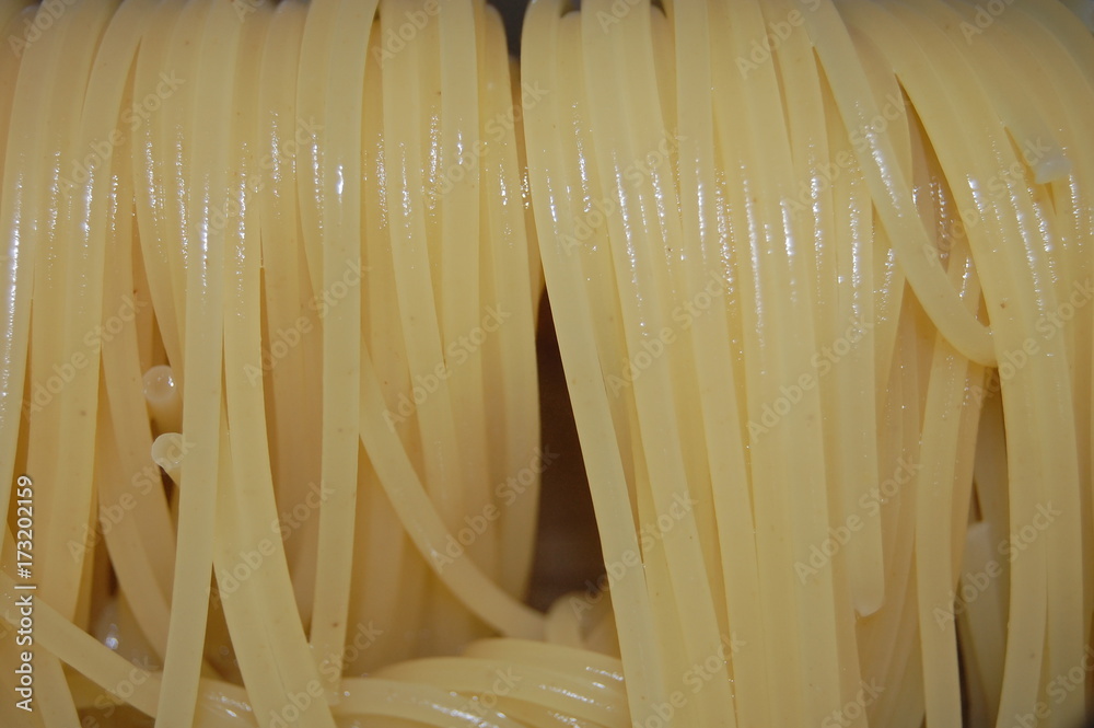 Fototapeta Spaghetti gekocht pur