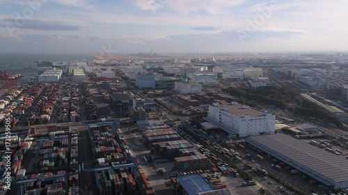 Wallpaper Mural Japan Tokyo Aerial v126 Flying low over shipyard area panning 2/17 Torontodigital.ca