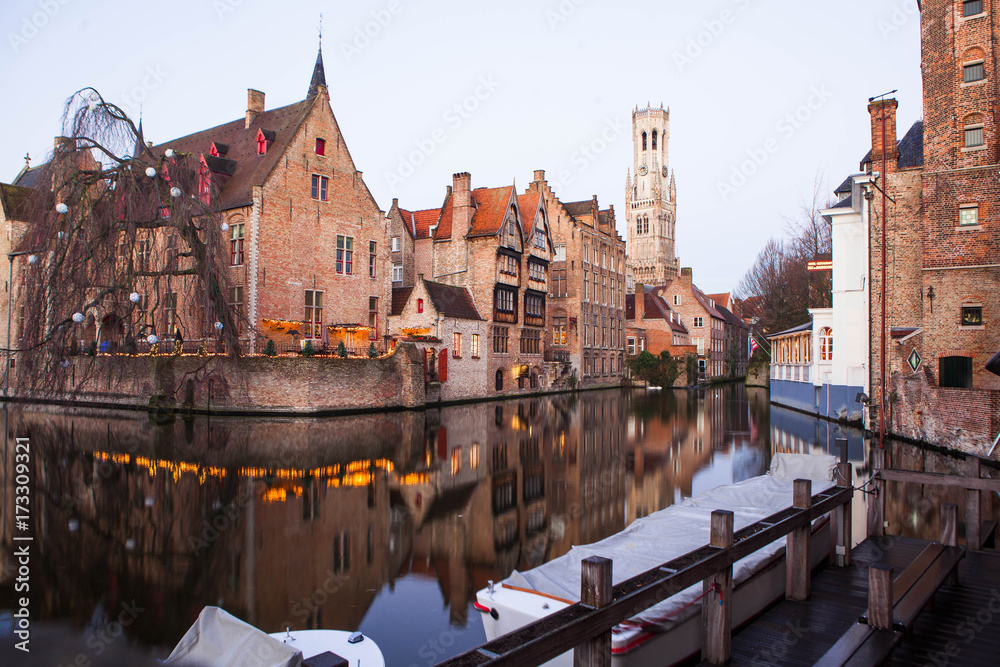 Fototapeta premium View from the Rozenhoedkaai in Bruges