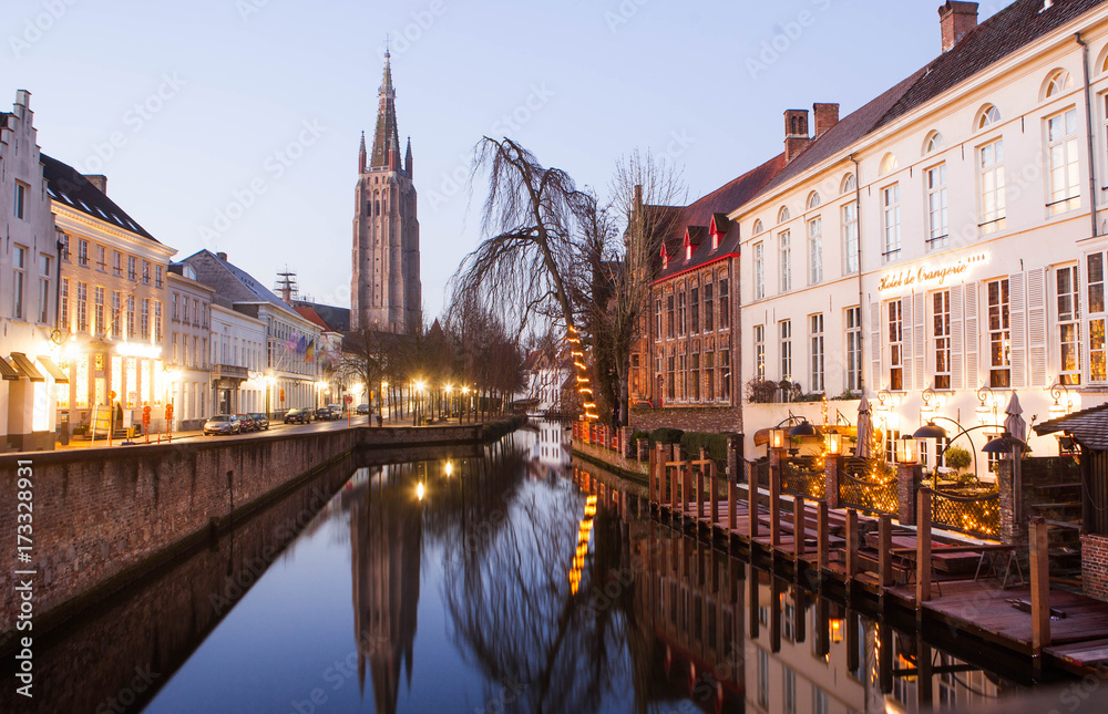 Church of Our Lady and canal in Bruges