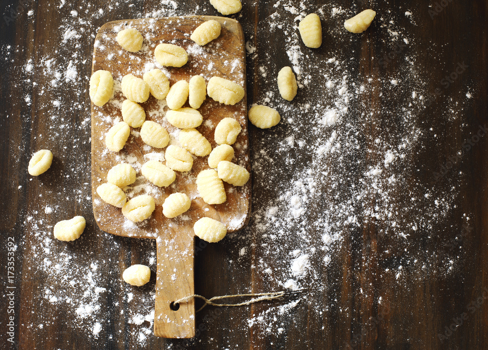 Fotografie Uncooked homemade potato gnocchi
