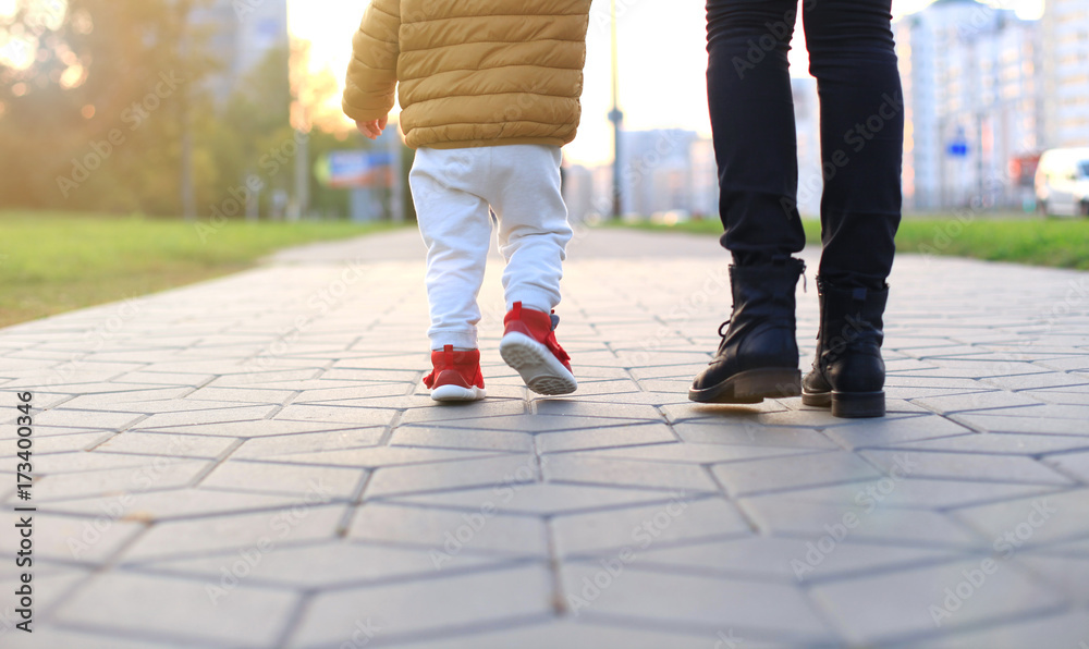 Baby's first steps. The first independent steps. Baby's first steps. The first independent steps.
