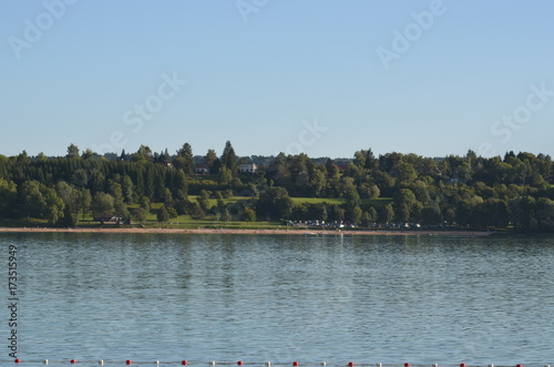 plage du lac de chalain photo