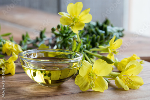 Evening primrose oil in a glass bowl