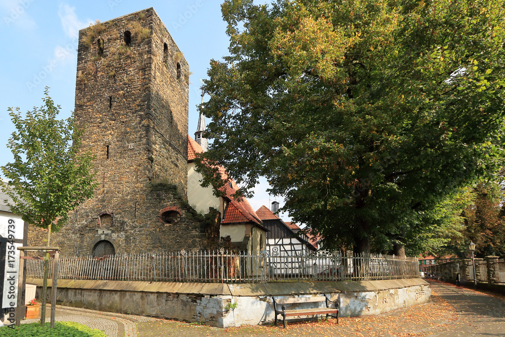 Alter Kirchturm der Schlosskapelle St. Martinus, in Westerholt, Herten