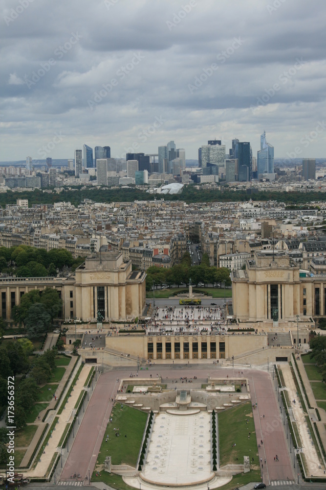 defance trocadero