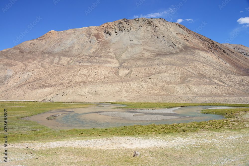 Fototapeta premium Beautiful remote Tajik National Park, Bartang Valley, Pamir Mountain Range, Tajikistan