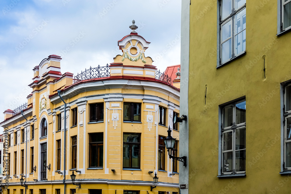 Fototapeta premium antique building view in Old Town Tallinn, Estonia