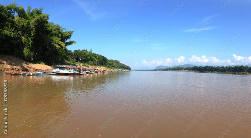 Panorama from the Mekong river