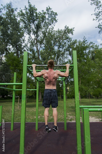 Strong yooung man exercise ...