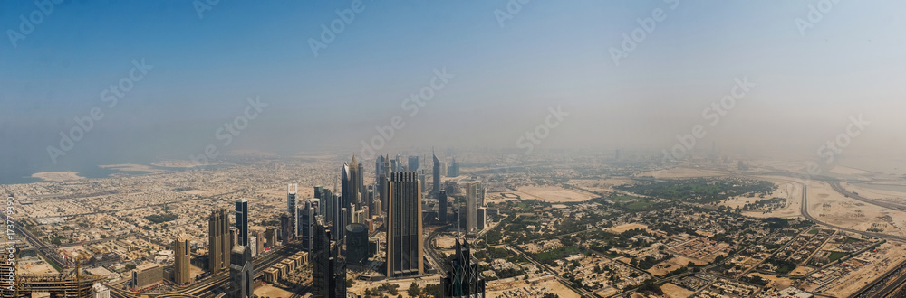 Panoramique de Dubaï, vue depuis la Burj Khalifa