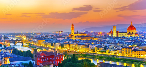View of the city center in Florence at sunset. © Javen