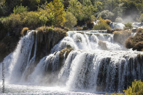 Fototapeta Naklejka Na Ścianę i Meble -  Wasserfall Krka Nationalpark Kroatien