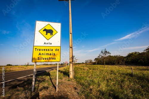 Road sign at border of Sao Paulo and Mato Grosso do sul states photo