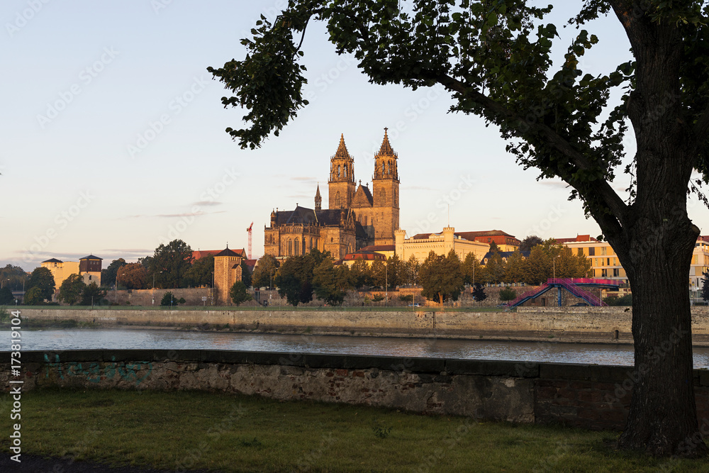  Dom zu Magdeburg