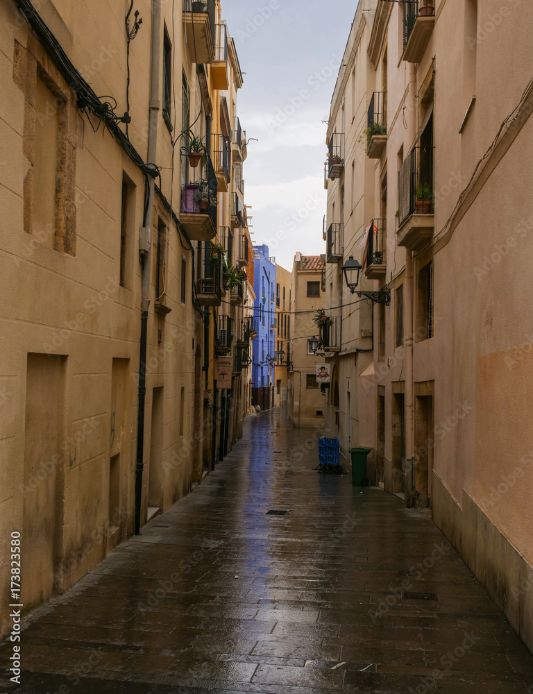 Fototapeta Tarragona blue shadow