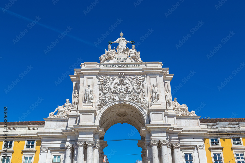 Triumphal arch in Lisbon