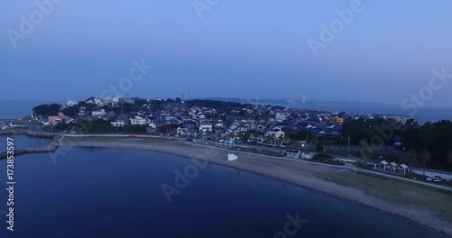 Wallpaper Mural 日本の早朝の島をドローンで空撮① Torontodigital.ca