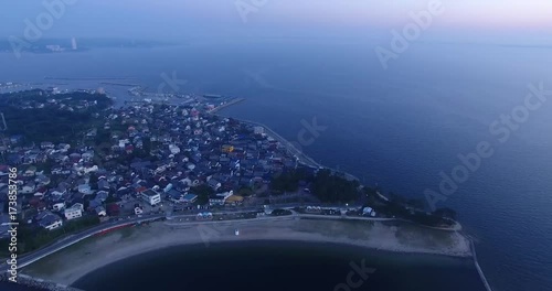 Wallpaper Mural 日本の早朝の島をドローンで空撮⑥ Torontodigital.ca