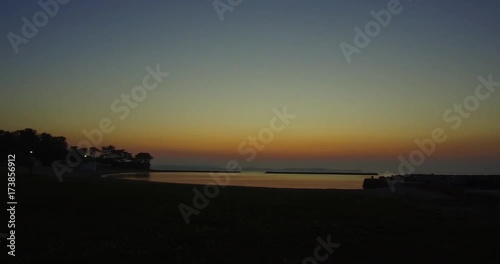 Wallpaper Mural 日本の島の夜明け⑥ Torontodigital.ca