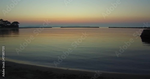 Wallpaper Mural 日本の島の夜明け③ Torontodigital.ca