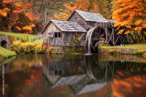 Photography Mabry Mill