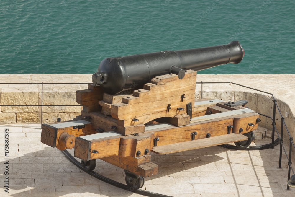 Malta, Valletta, Saluting Battery Cannons Malta, Valletta, Saluting Battery Cannons