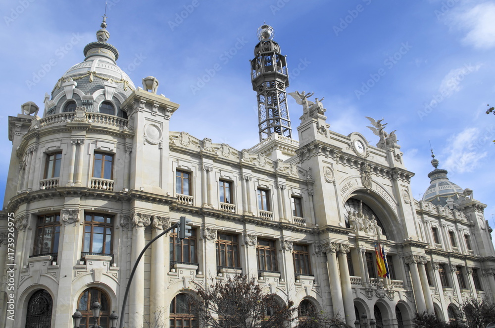 Naklejka premium Postamt in Valencia