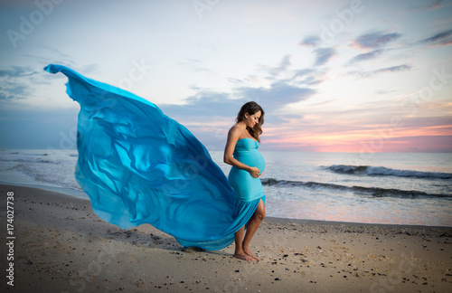 Maternity Photos By The Beach