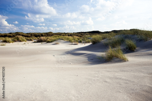 Nordsee, Strand auf Langenoog: Dünen, Meer, Entspannung, Ruhe, Erholung, Ferien, Urlaub, Meditation :)