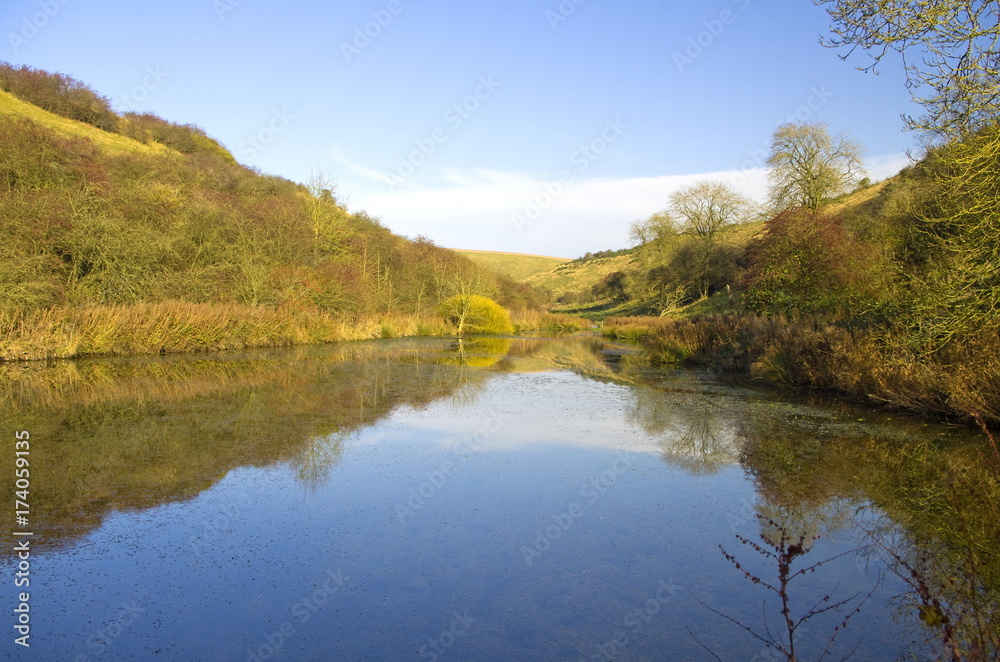 Millington Ponds
Sun over Millington Ponds in the heart of the Yorkshire Wolds
