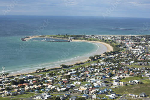 Obraz na płótnie View of Apollo Bay and Houses Along the Great Ocean Road, Australia w salonie