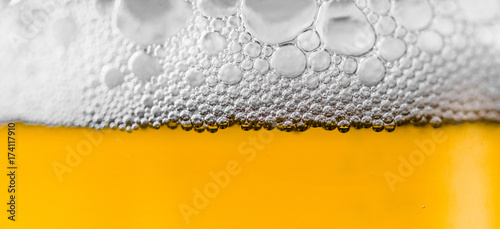 Canvas Print Beer and foam colorful background