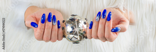 Εκτύπωση καμβά Christmas blue nails