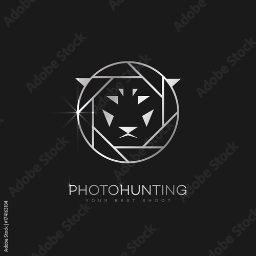 Photo hunting logo