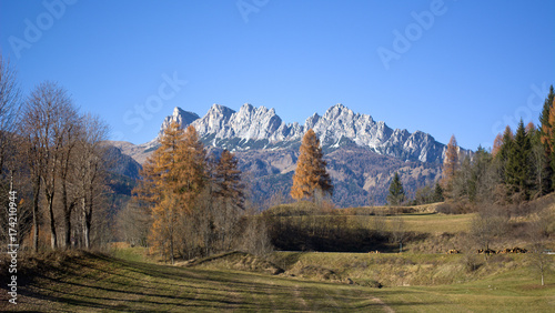 I colori delle Dolomiti d'autunno photo