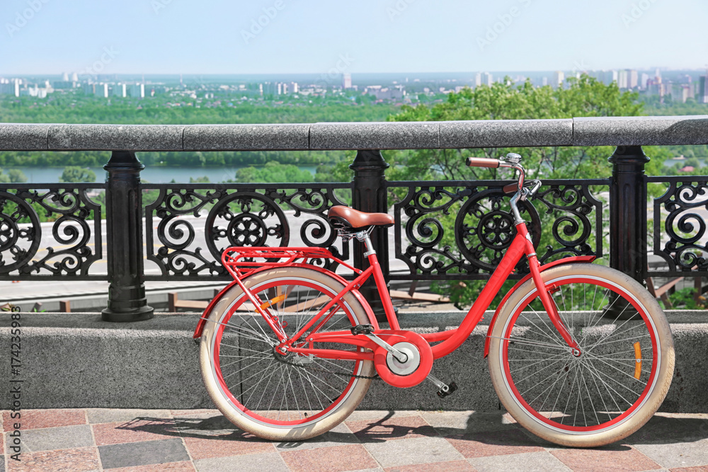 Fototapeta premium Stylish new bicycle on bridge