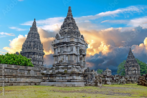 Foto Prambanan or Candi Rara Jonggrang is a Hindu temple compound in Java, Indonesia,