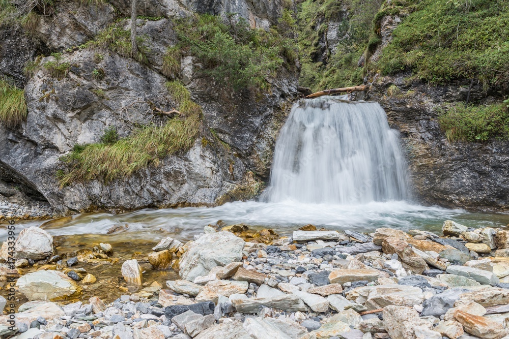 Fototapeta premium Tweng Wasserfall nach einem Muren Abgang im Lungau, Österreich