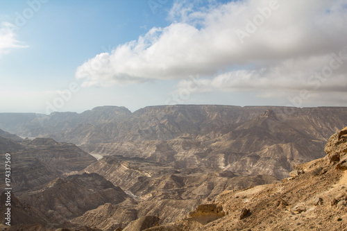 Oman Roadtrip: Steep rocky gorges in the Dhofar mountains